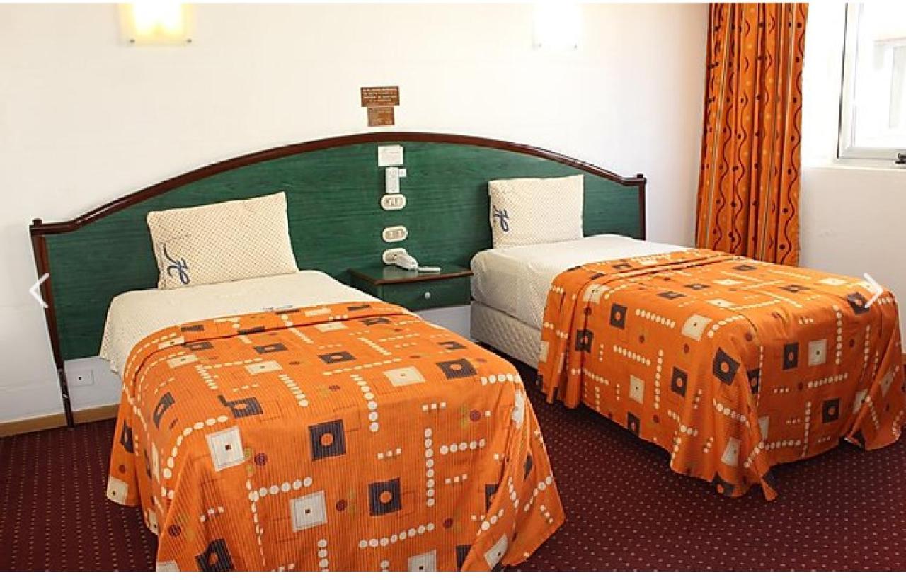 Hotel California เม็กซิโกซิตี้ ภายนอก รูปภาพ