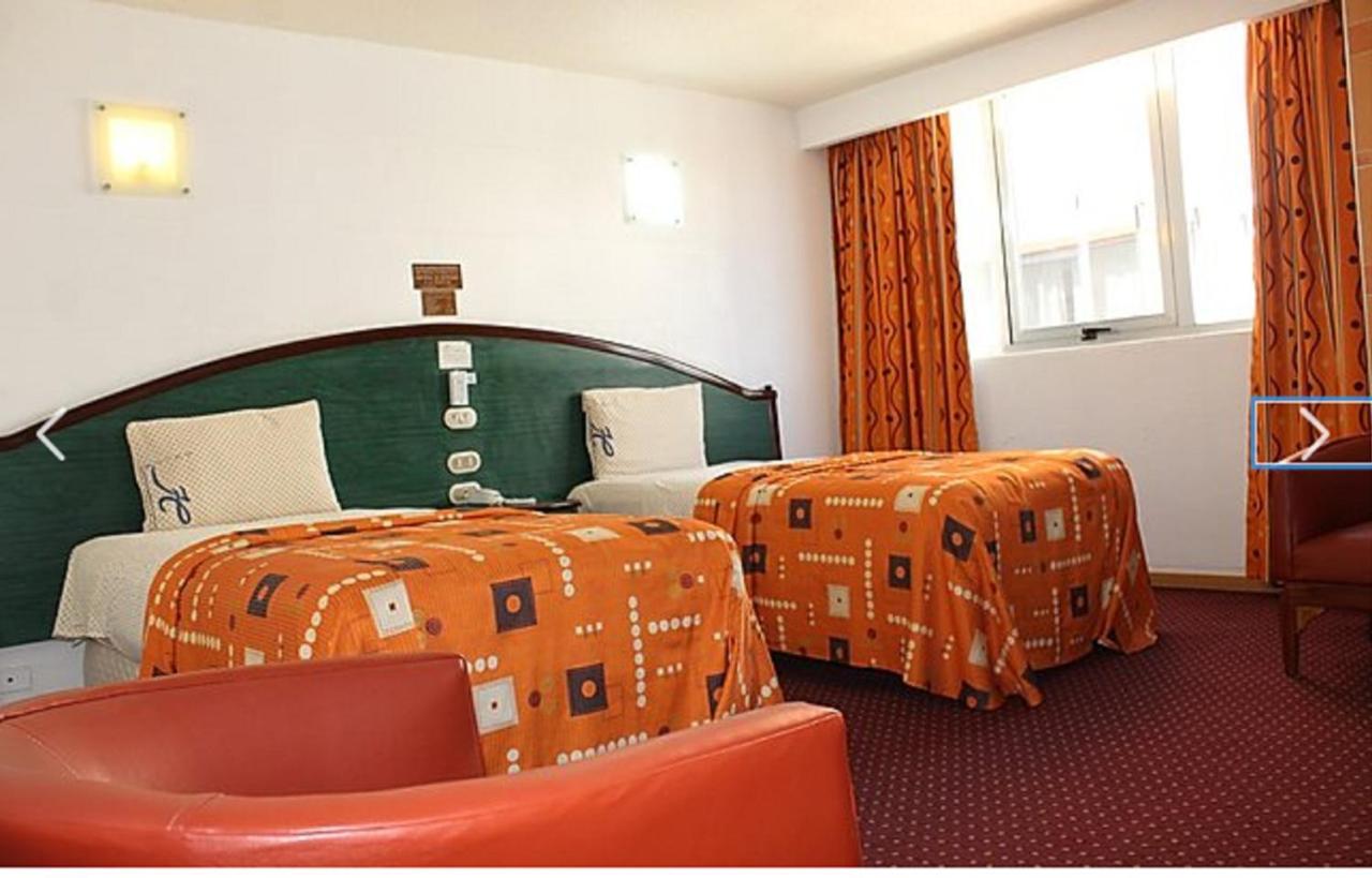 Hotel California เม็กซิโกซิตี้ ภายนอก รูปภาพ
